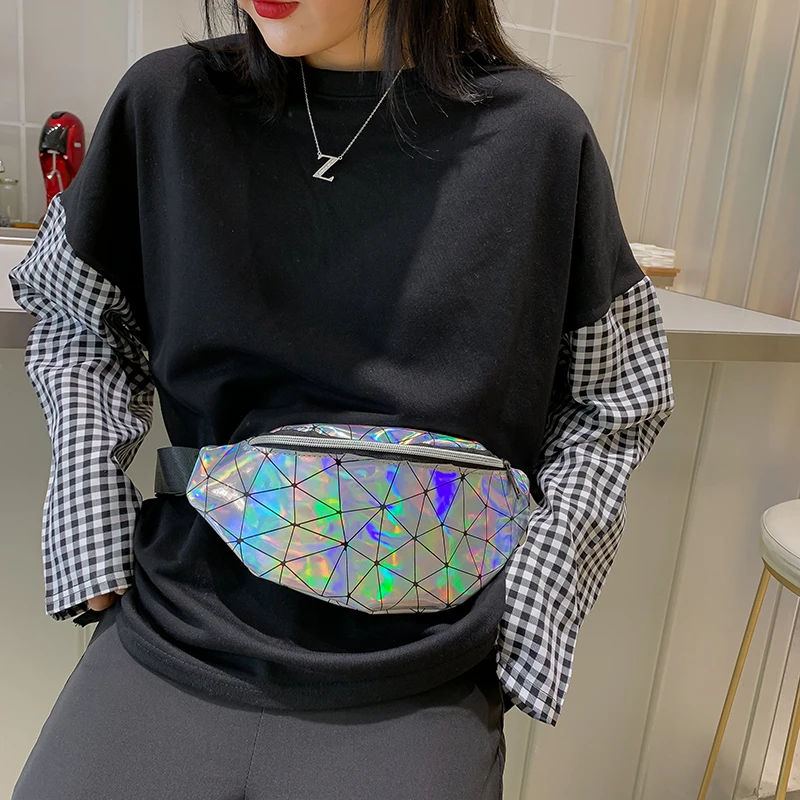 

Women's waist bag Silver Fanny Pack Female Belt Bag Gold Geometric Waist Packs Laser Chest Phone Pouch Designer Crossbody luxury