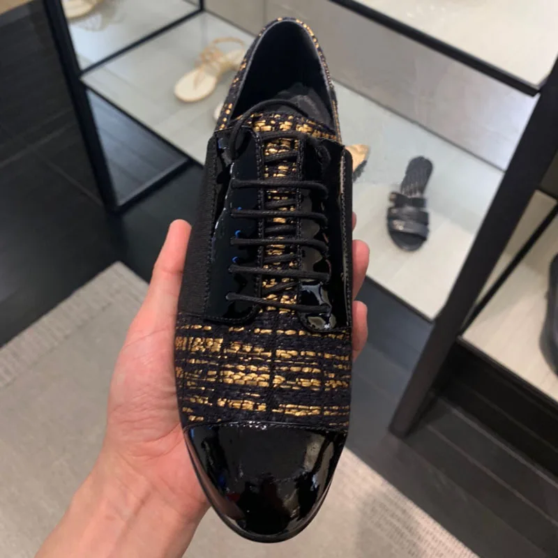 Женские брендовые дизайнерские туфли на плоской подошве черные лоферы шнуровке