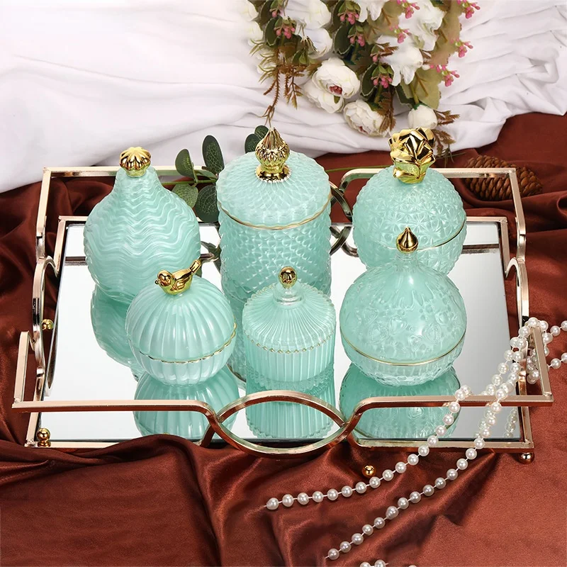 

Gilded Glass Jars and Lids Relief Candy Jar Dressing Table Jewelry Box Cosmetic Containers Candle Jars with Lid Aroma Can