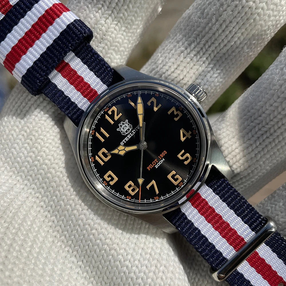 

Часы наручные кварцевые из нержавеющей стали, 200 м, водостойкие