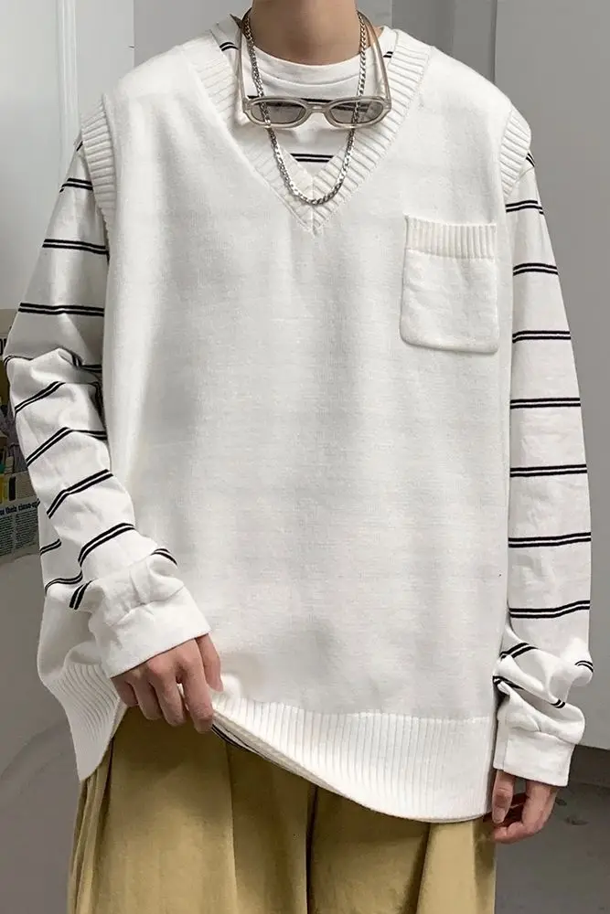 

2020 Spring And Autumn New Youth Fashion Men's Loose Solid Color Small Pocket Sweater Fashion Casual V-neck Sleeveless Pullover