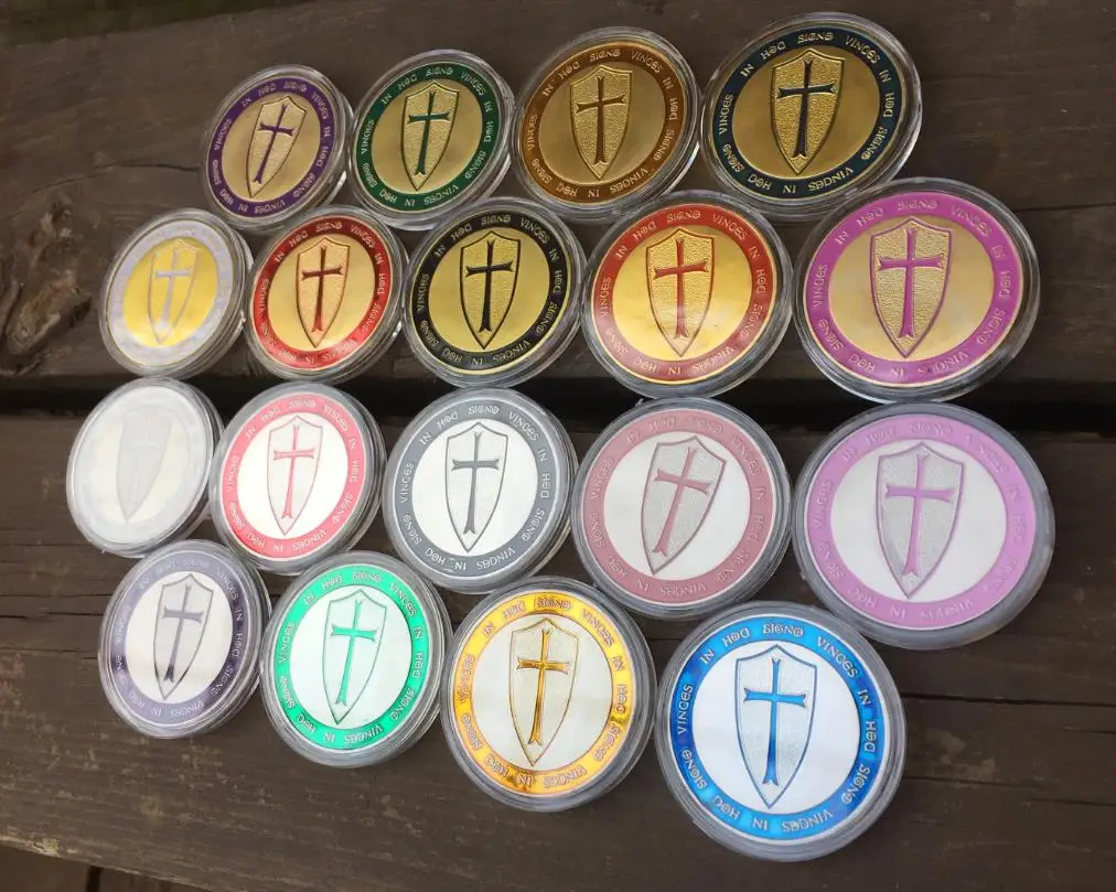 9 шт. полный набор позолоченных мечей в виде лошадей разных памятных монетах