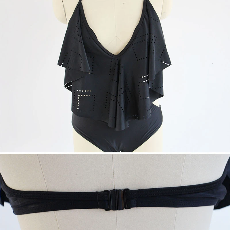 Купальник женский сплошной с V-образным вырезом и чашками пуш-ап |