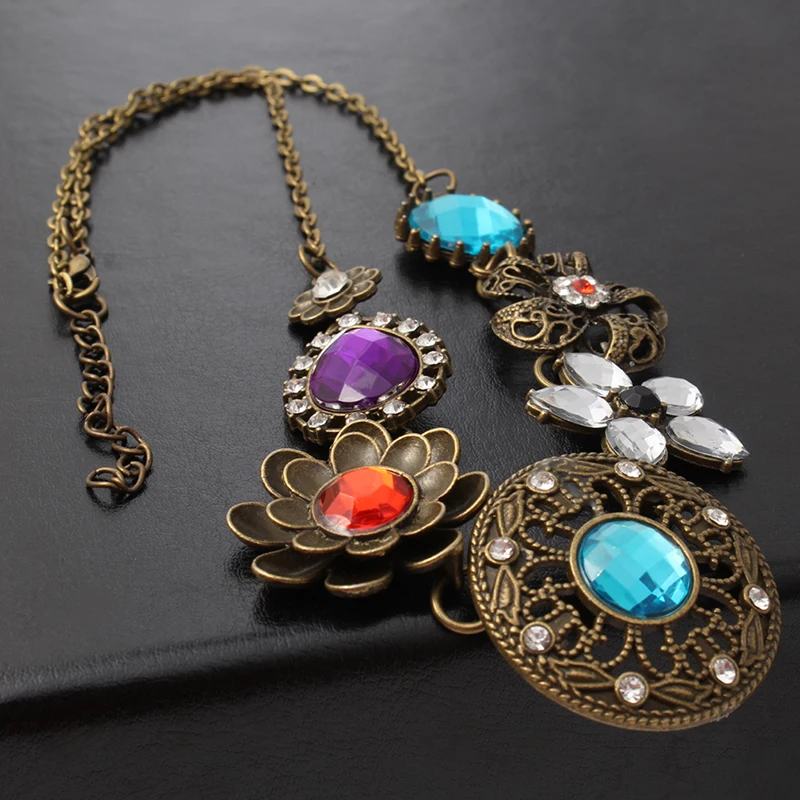 Ожерелье в стиле ретро с разноцветными камнями и каплями воды для женщин