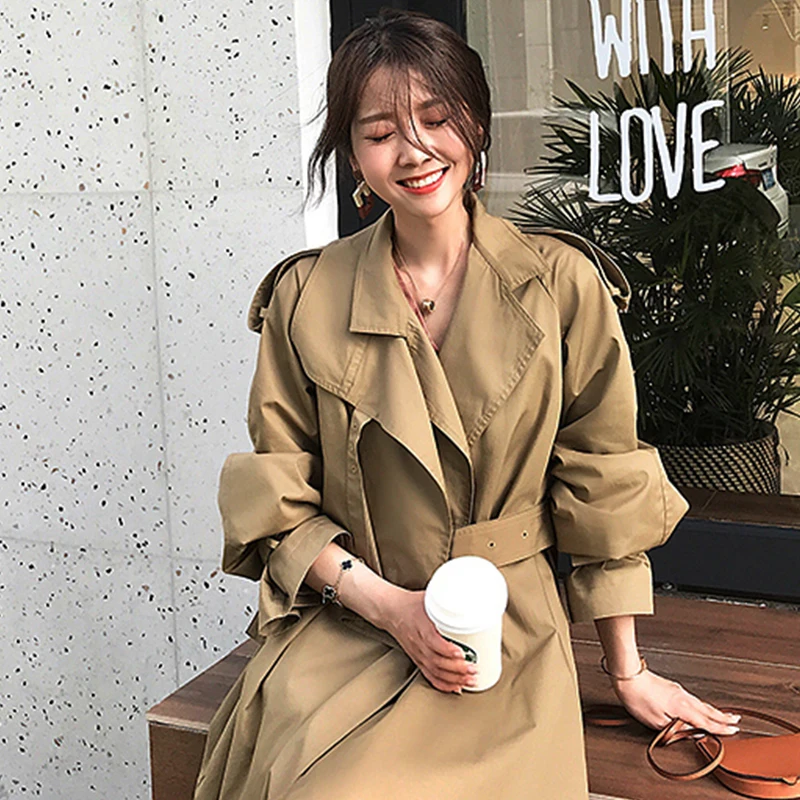 

Тренчкот женский осенний, 2020