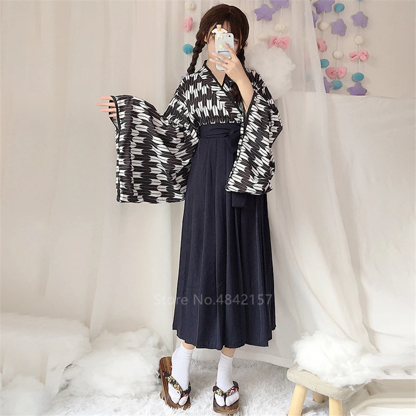 Платье кимоно с перо японский Стиль Kawaii для девочек юката длинный рукав Haori