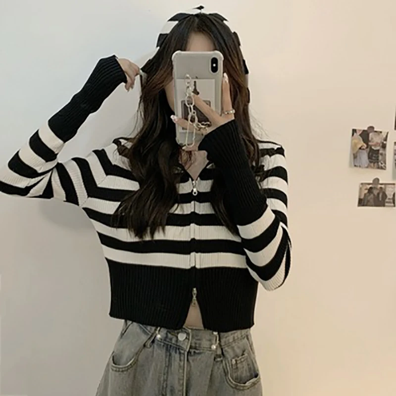 Autumn Loose Knit Cardigan New Style Fashionable Korean Coat Design Feeling Cardigan Hooded Double Head Zipper Sweater Show Thin images - 6
