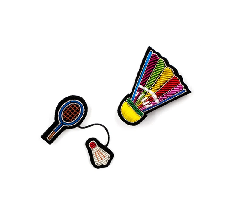 Спортивный стиль | Мяч спортивная одежда обувь нашивки с вышивкой факела вышитые