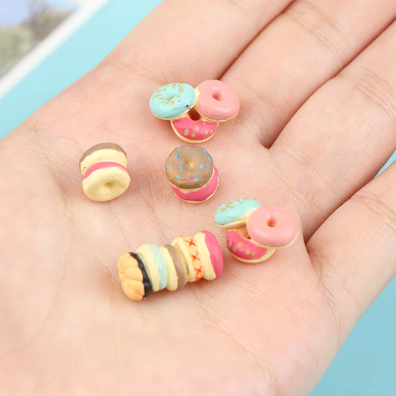 

5pcs Dollhouse Miniature Mini Donut Pretend Play Accessories Kitchen Toys