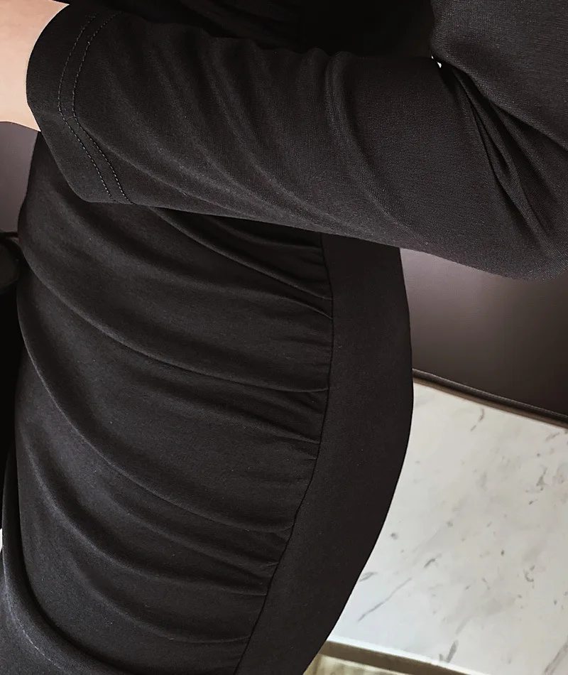 Весеннее платье 2020 новое однотонное Черное вечернее миди с рюшами и высоким