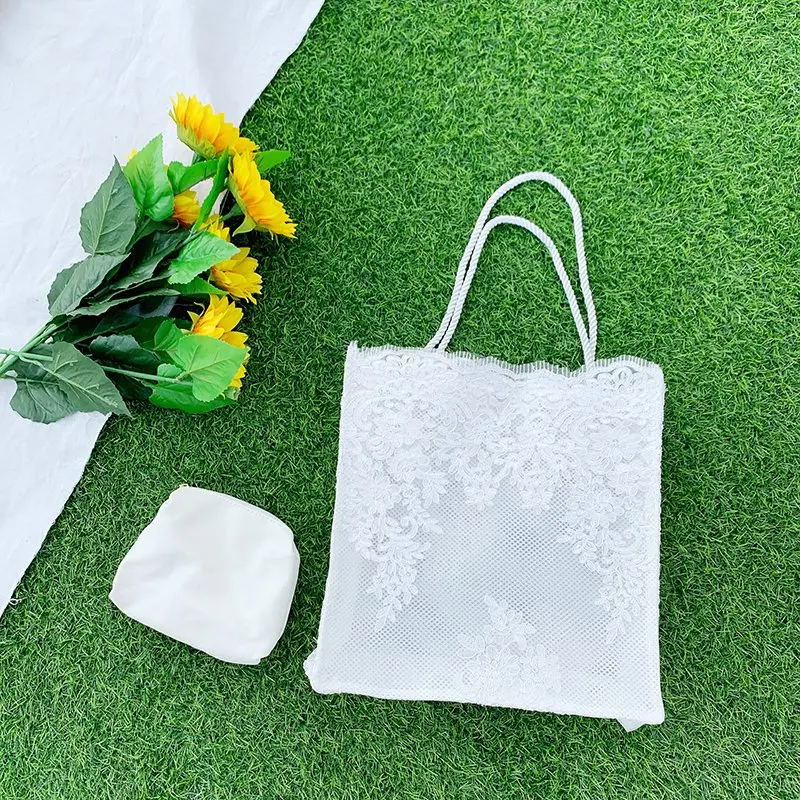 

Lace Women's Shoulder Bag Fashion Retro Embroidery Hollow Straw Bag Leisure Big Capacity Beach Tote Handbag
