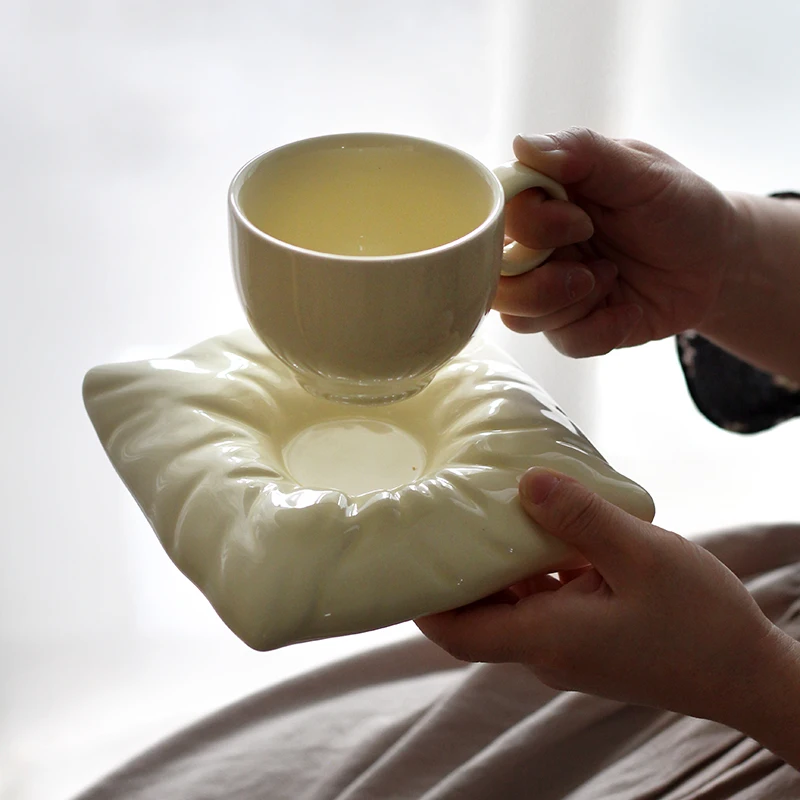 Кофейная чашка с блюдцем Тиффани подушкой Летний набор посуды для завтрака