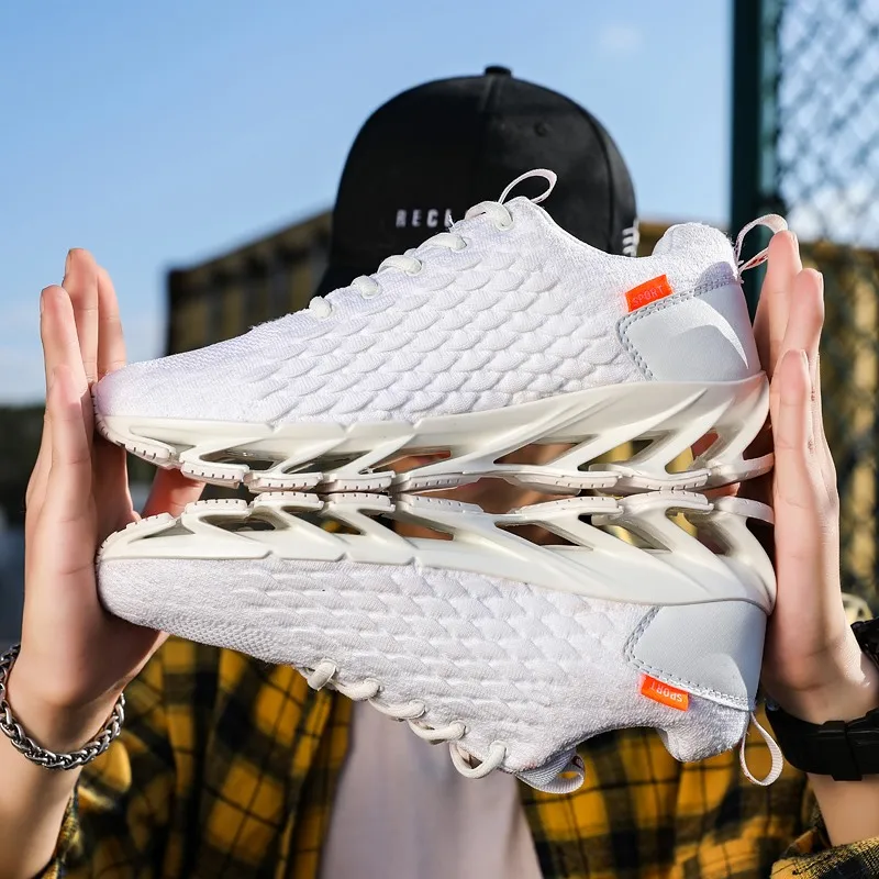 

2020 summer man casual shoes trainer brand sneakers fashion male shoes adult tennis sport shoes men plus size 39-46