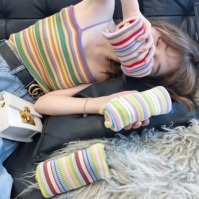 Женский короткий топ летний вязаный жилет в радужную полоску уличная безрукавка