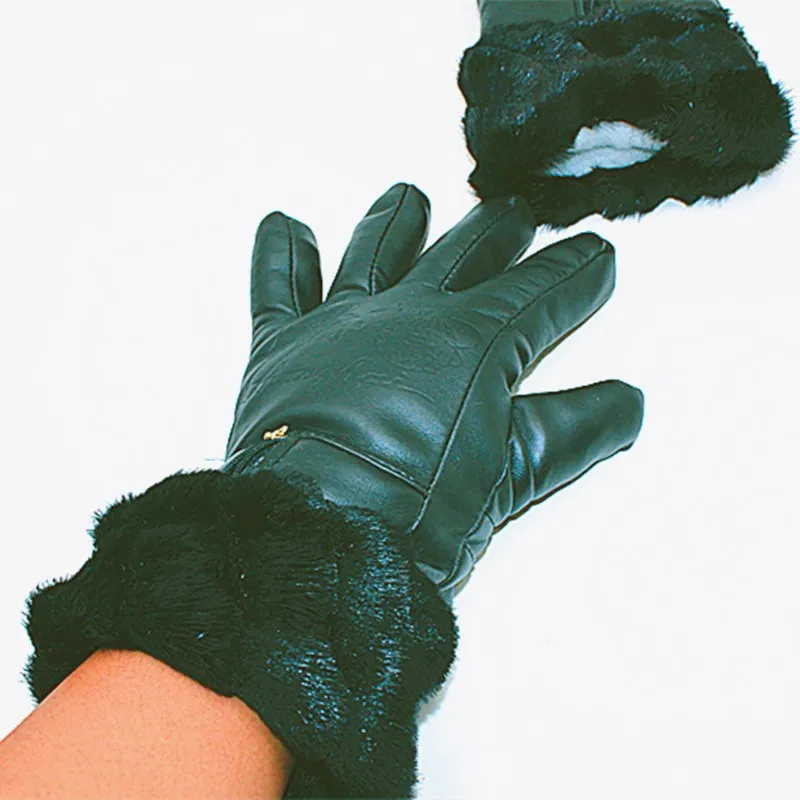 

New winter product: Men's imitation leather warm gloves