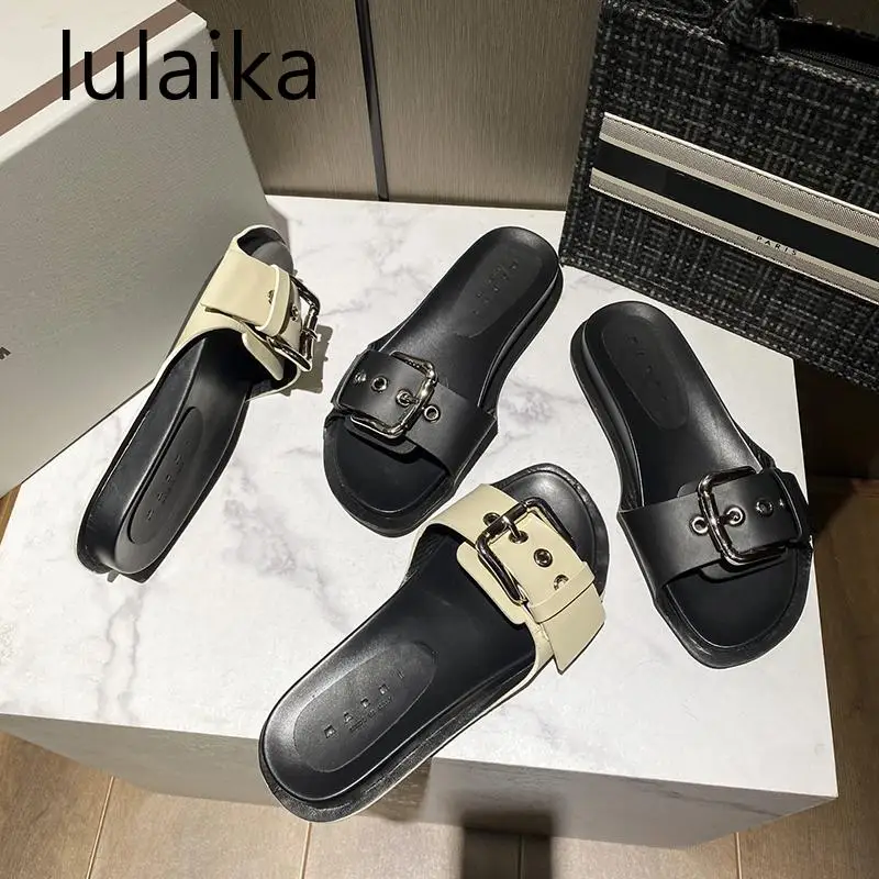 

Women Slippers 2021 Summer New Fashion Upper Buckle Decoration Genuine Leather Flat Heel Peep Toe Fashion Beach Outdoor Slides