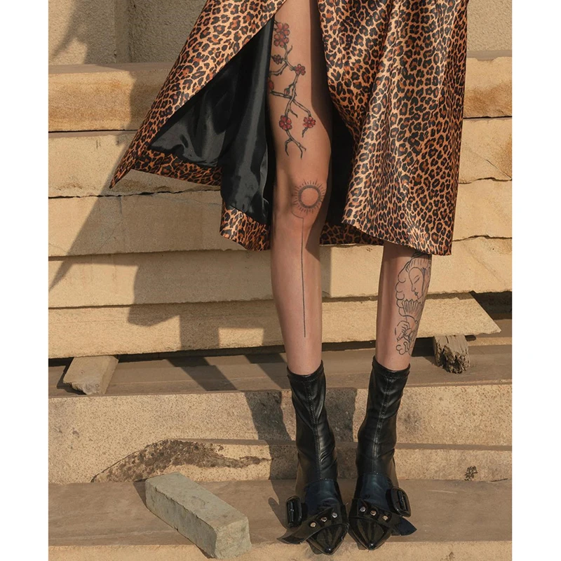 Новые осенние ботильоны для женщин из кожи с острым носком на молнии Botines модная