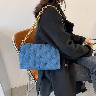 

2021 Retro Casual Fashion One-shoulder Handbag New Chain Underarm Bag