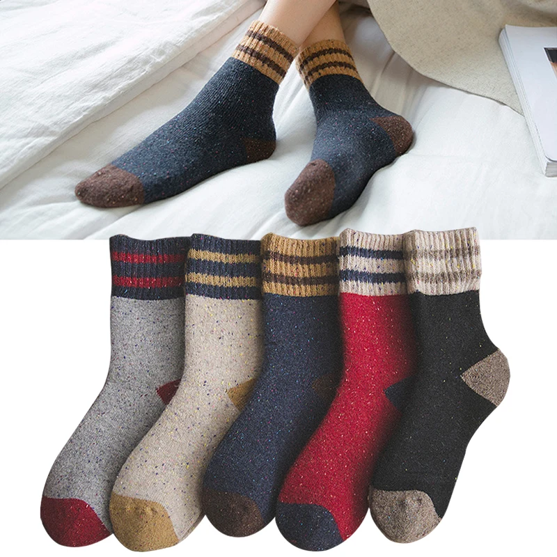 

5 Pairs Autumn Winter Thick Warm Women Socks Harajuku Woolen Socks Woman Striped Bright Dotted Yarn Christmas Socks Female