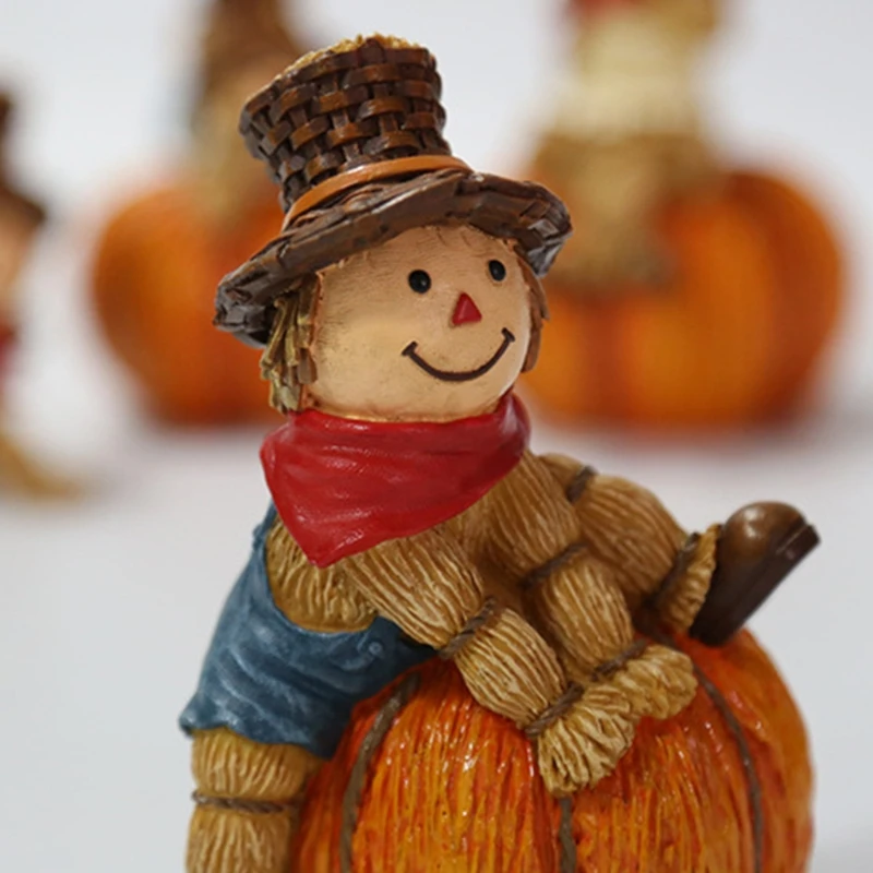 

Harvest Day Thanksgiving Scarecrow Pumpkin Ornaments Resin Statue Creative Window Decoration Sculpture for Home Decor