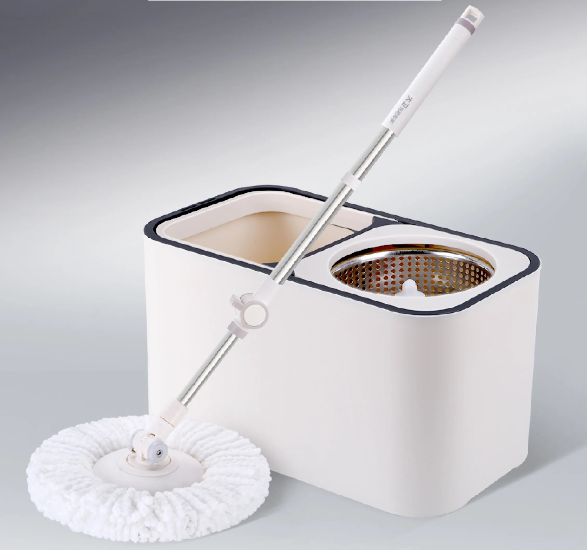 Набор для мытья полов Smart Mop с ведром на качающейся оси, система легкого отжима, микрофибровая насадка с ручкой.