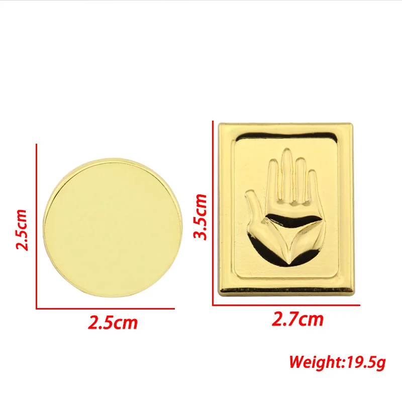 

Anime Cartoon Brooch JOJOS Figure Kujo Jotaro Hat Same Design Broochs Golden Top Grade Pin Men Woman and Kids Small Jewelry