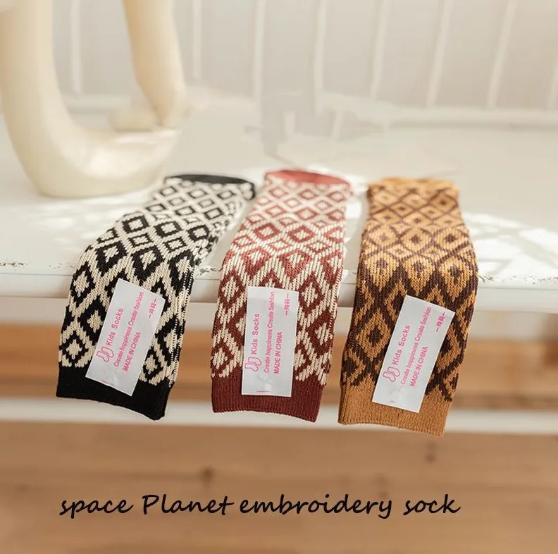 Носки для новорожденных милые хлопковые носки в клетку со стразами модные