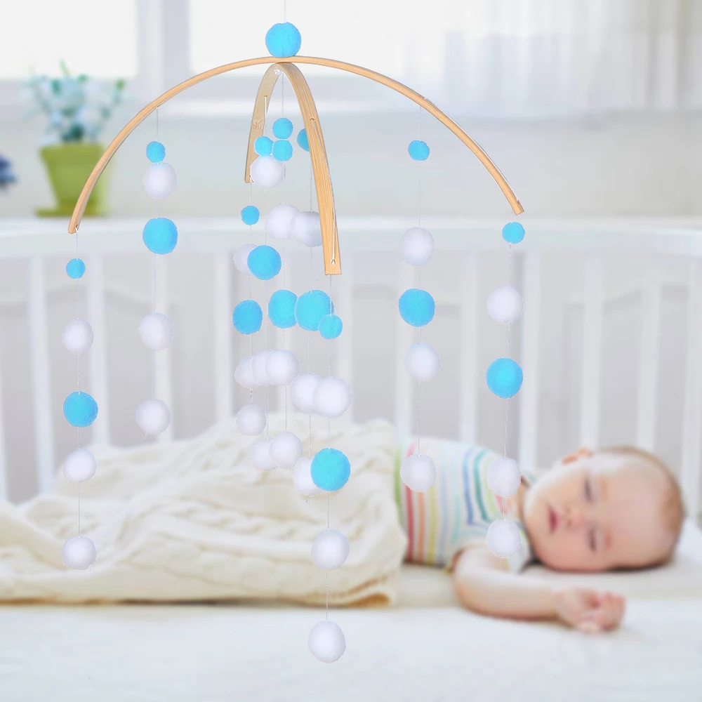 Подвесная деревянная вешалка для детской кроватки с цветным войлочным шерстяным