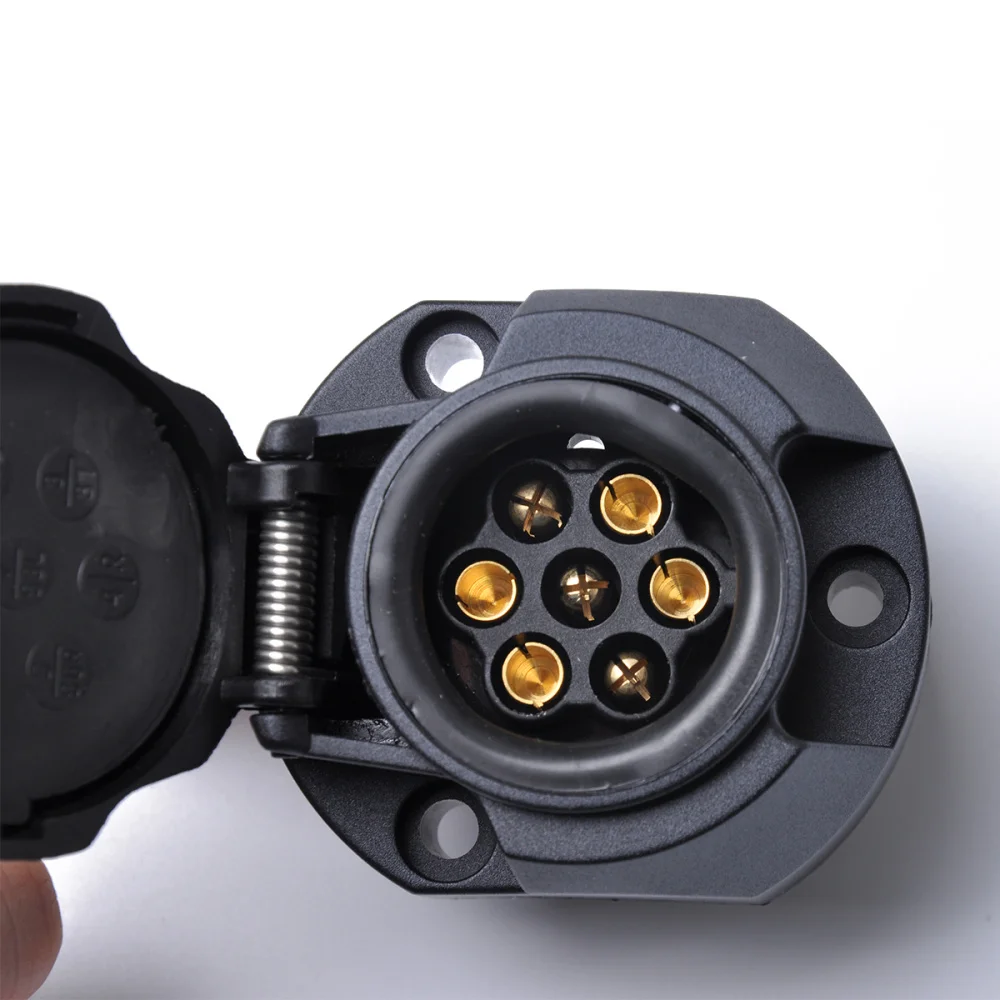 

12V 7 Pin European Trailer Socket Tow Bar Electrics Connector with Rubber Ring