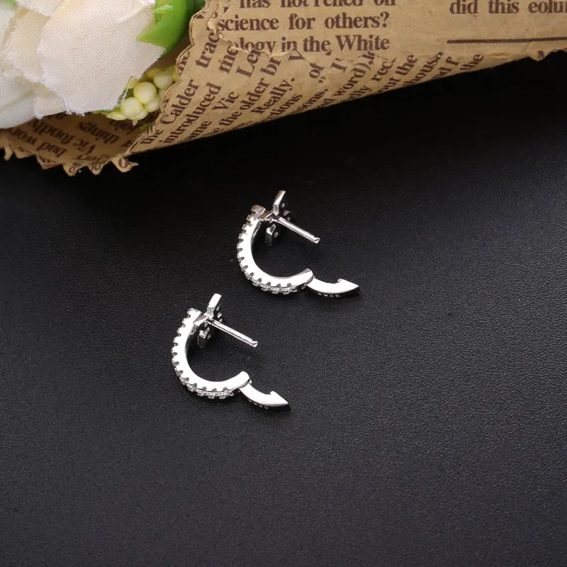 Серьги-кольца Moonmory женские из серебра 925 пробы со съемным кристаллом и фианитом |