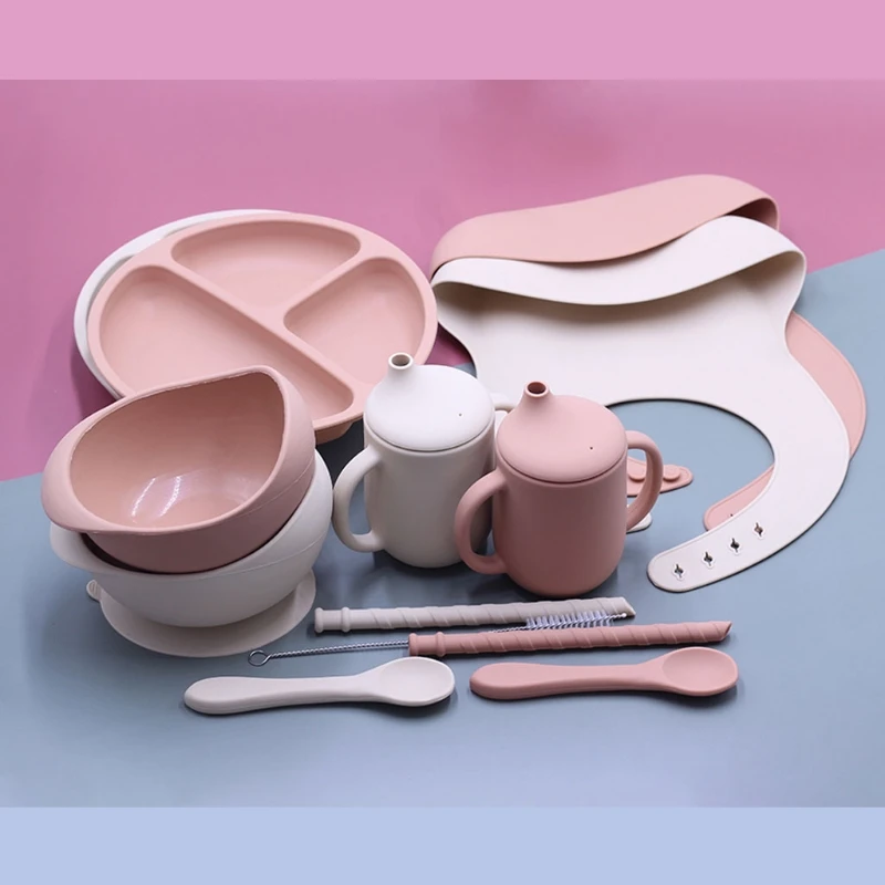 

7pcs Set Baby Dining Dishes Silicone Bowl+Plate+Spoon+Bibs Strong Sucker Feeding Set Tableware Kids Dinnerware