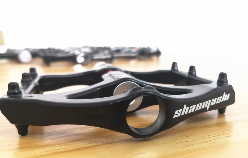 Новые велосипедные педали MTB шоссейные велосипедные педали Подшипник платформы из магниевого сплава сверхлегкие велосипедные педали 8 цветов на выбор