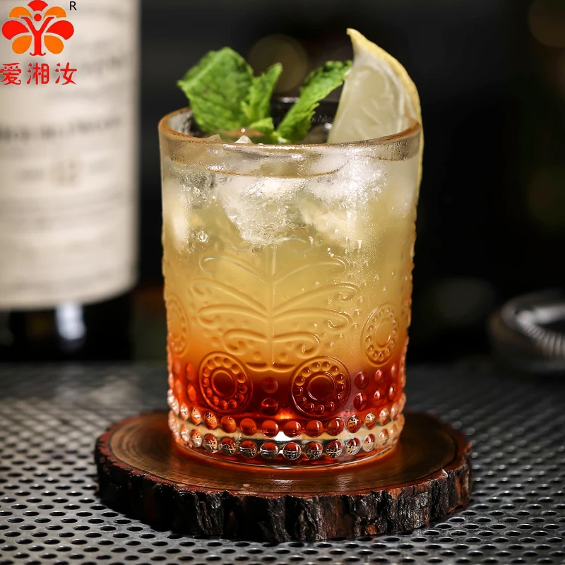 

Aixiangru Creative Cash Cow Shape Cup Leaf Cup Classical Embossed Cocktail Colin Cocktail Glass With Tree Leaves