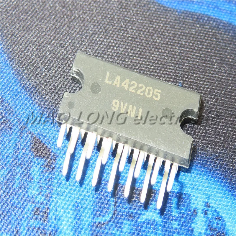 Блок акустического усилителя 10 шт./лот LA42205 ZIP-15, красочный Электрический полевой чип IC