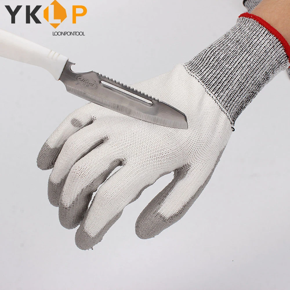 Резиновые противорезиновые, утолщенные, защитные и износостойкие, комфортные для работы.