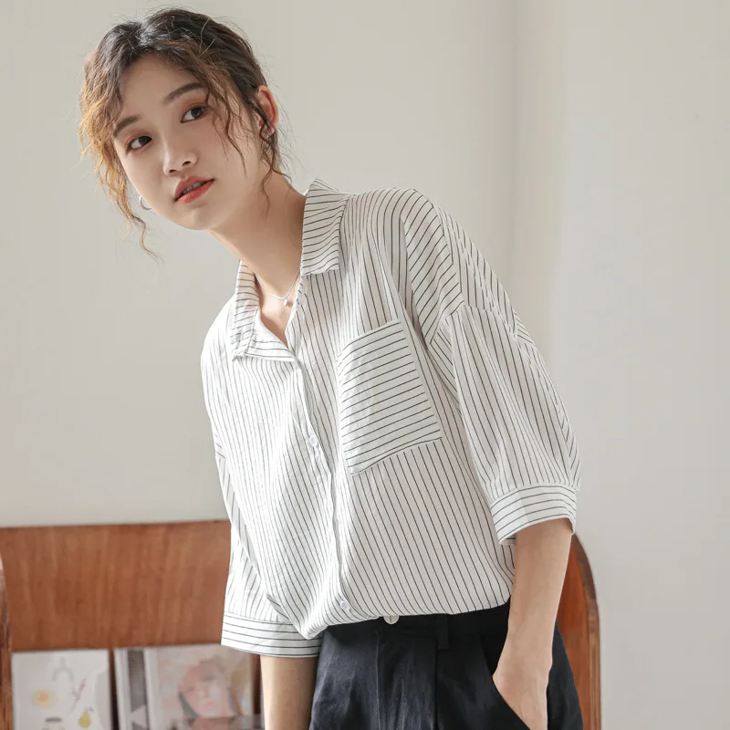 

Shirt Fashion Fashion T-Short Sleeve Kpop T- Shirt White