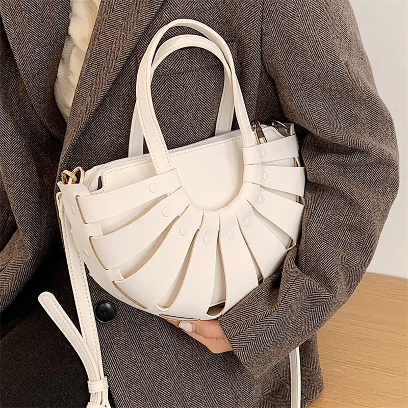 

Luxury Handbag Women Bags Design Retro Hand Bags for Women Half Moon Design Hollow Out Totes Solid Color Crossboy Shoulder Bag