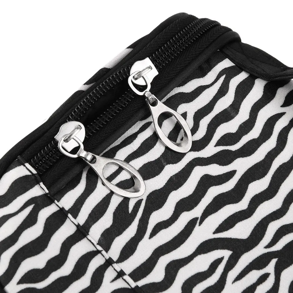 Многофункциональная косметичка для путешествий черно-белая с полосками зебры