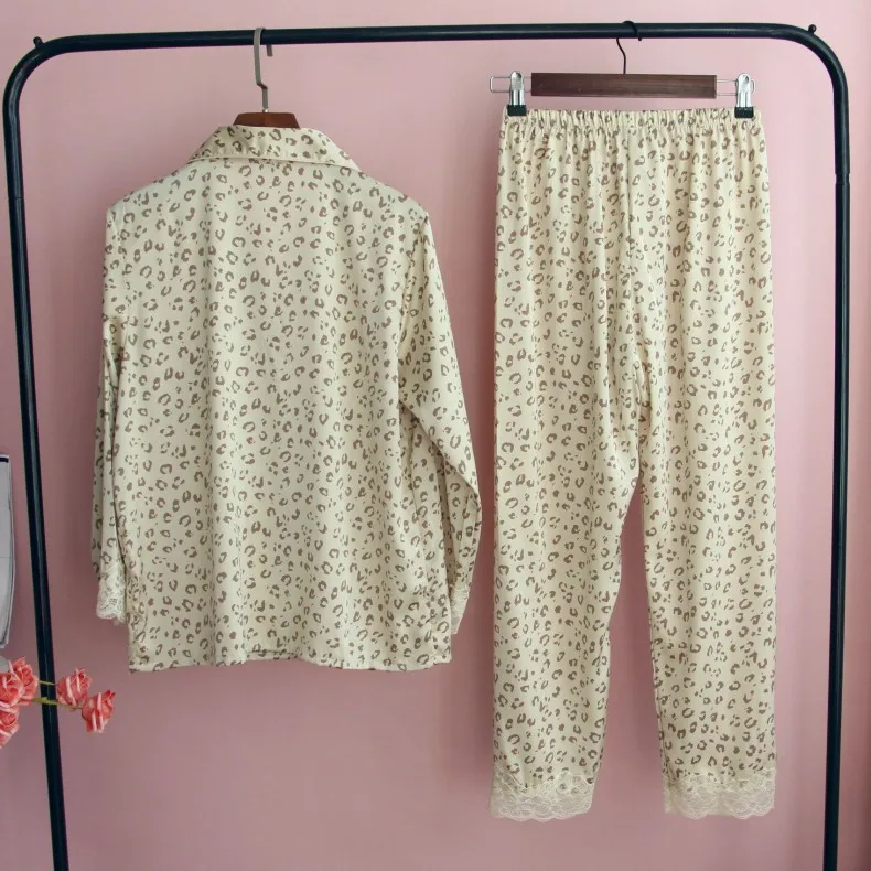 

Sexy Leopard Pajamas Set Women Satin 2PCS Sleepwear Long Sleeve Shirt&Pants Female Casual Sleep Set Silky Pyjamas Suit Homewear