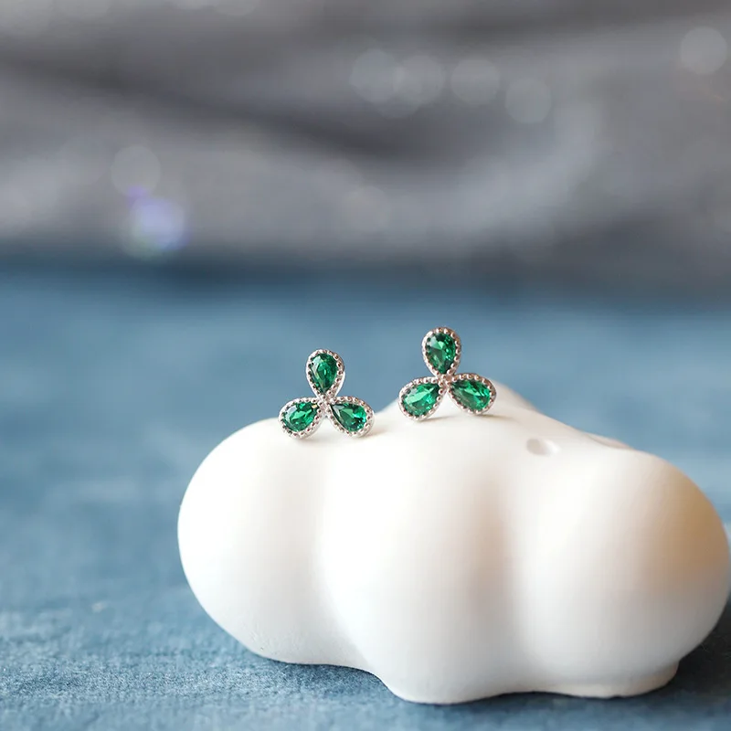 

Cute Female Green Zircon Earrings Crystal 925 Sterling Silver Gold Earrings For Women Small Plant Stud Earrings