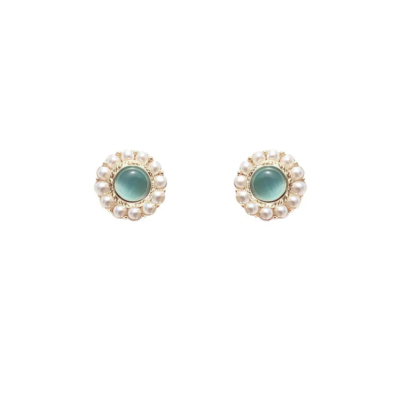 

Aivle Fashion Jewelry Lovely Temperament Pearl Opal Earrings S925 Silver Needle Hypoallergenic Suitable for Daily Wear