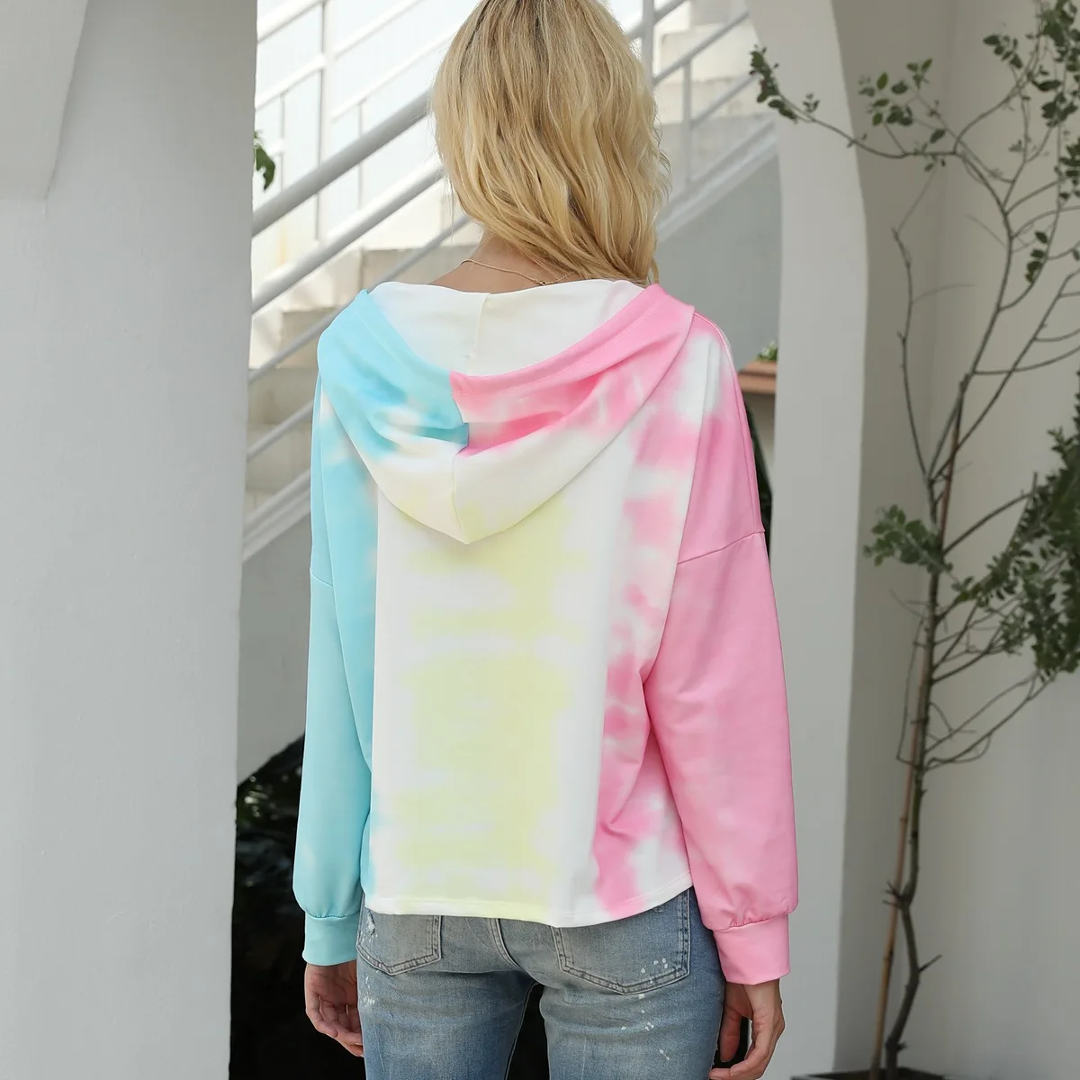 

Casual Women's Clothing Tie Dyed Hooded Top Loose Gradient Color Sweatshirt 2020 Autumn and Winter Long Sleeved Top Female