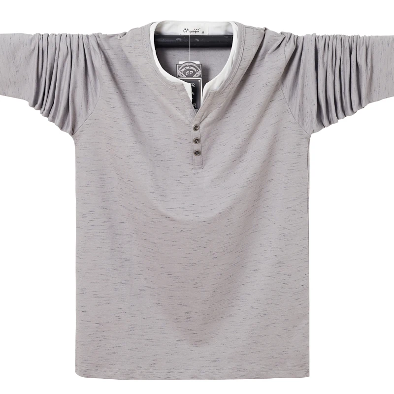 Мужская хлопковая футболка облегающая с V-образным вырезом в стиле пэчворк