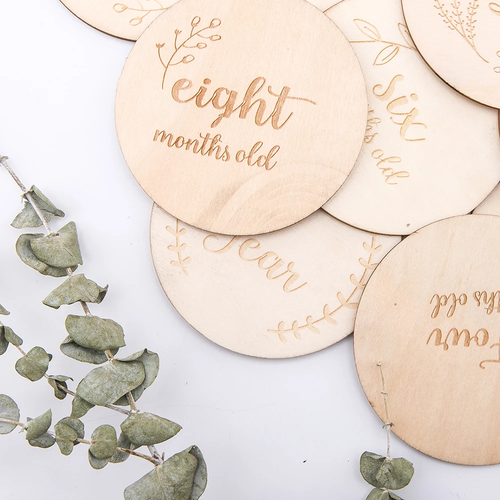 

4/8/16PCS Baby Commemorative Milestone Wood Chip Photography Props DIY Props Newborn Gift Lettering Month Coin Custom