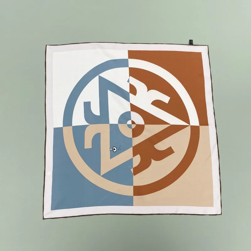 

53*53CM Fashion Silk Scarf Small Square Scarf Female Silk Printed Mulberry Silk Scarf Stitching Decorative Scarf