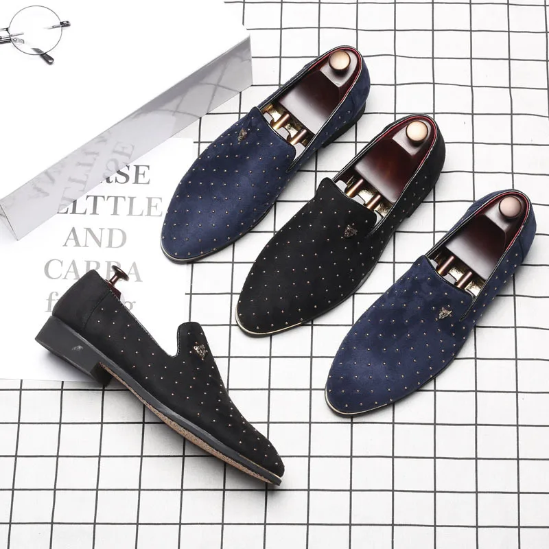 

British Style Fashion Men Slip On Suede Leather Loafers Black Blue Rivet Decorated Comfortable Men Lazy Moccasins Footwear
