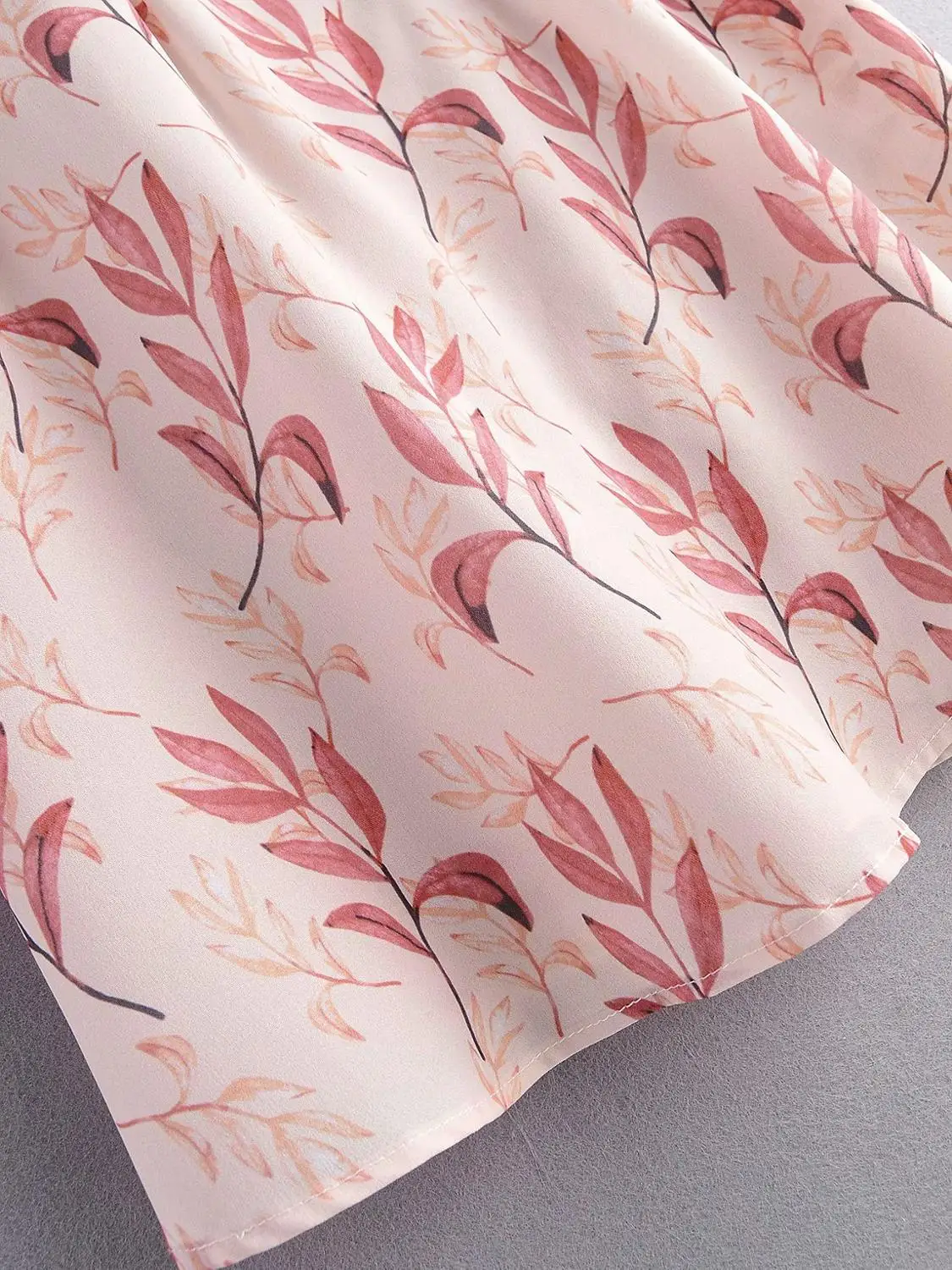 Шикарные платья Bazaleas с оборками на тонких бретельках винтажное приталенное