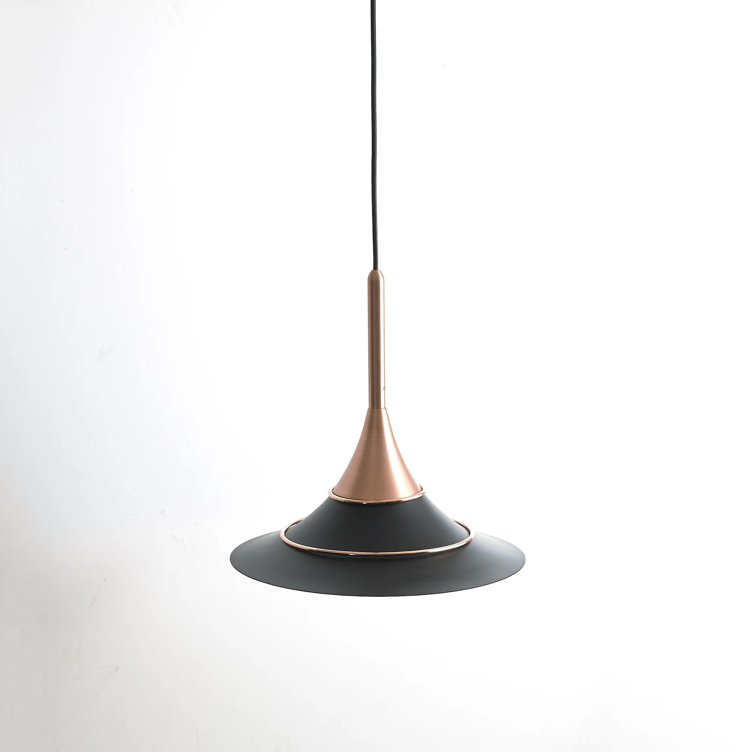 2019 модные товары для дома в форме рога Подвесная лампа освещение салона Кофейня