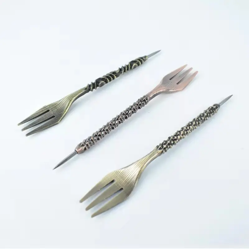

Shisha Accessories High Quality Engraved Handmade Aluminum Smoking Hookah Sheesha Fork Chicha Narguile