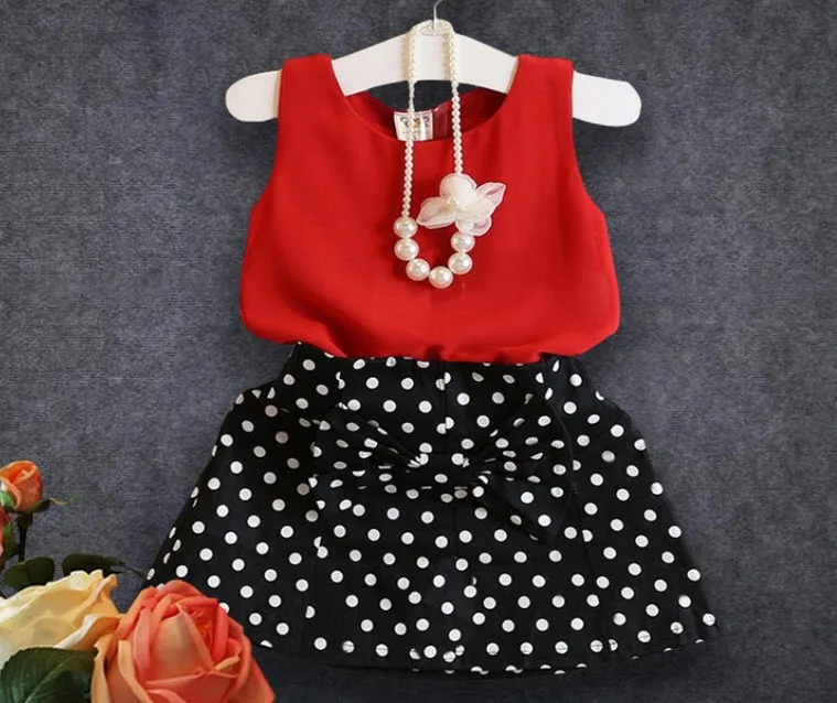 

Sweet girls wear Fashionable polka dots skirts set Red shirt Dots dress with bowknot New Year Gift dress set